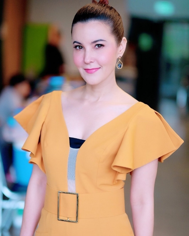 สวยระเบิดระเบ้อ! ธัญญ่า สลัดลุค เป็นสาวหวานสดใส จนจำแทบไม่ได้!