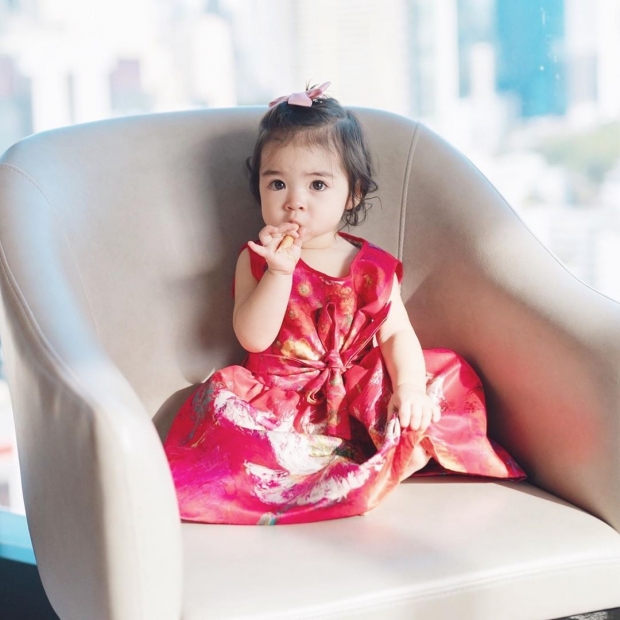 ใจบาง! น้องเดมี่ มาในชุดหมีแพนด้า น่ารักที่สุดในแดนสยาม