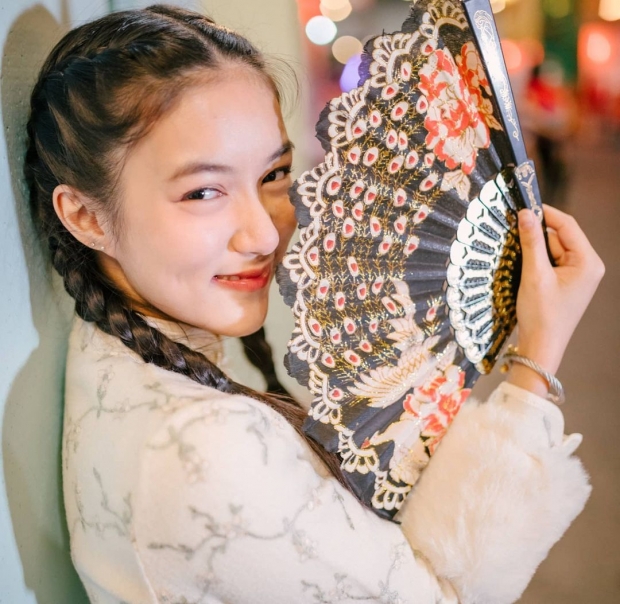 น้องใยไหม ในวัย15 ปี โตเป็นสาวเเล้ว สวยน่ารักขึ้นเเท่นนางเอกละคร 