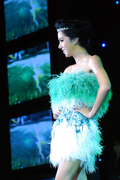 Pic : อั้ม - ไอซ์ เจิ่ด ๆ สวยเด้ง