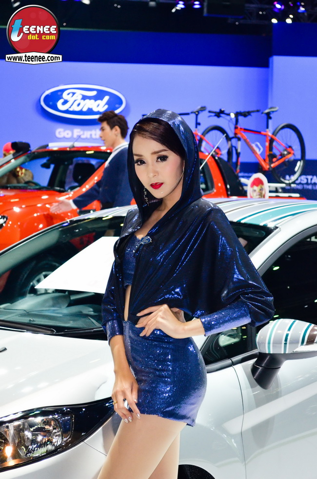 เรียวขา สวยเนียน! ของ สาวๆจาก FORD