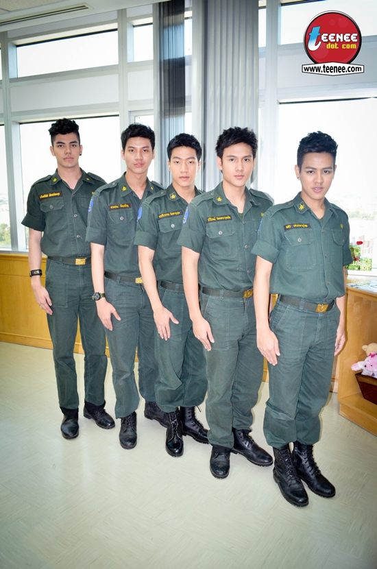 5 หนุ่ม รด.เขาชนผี