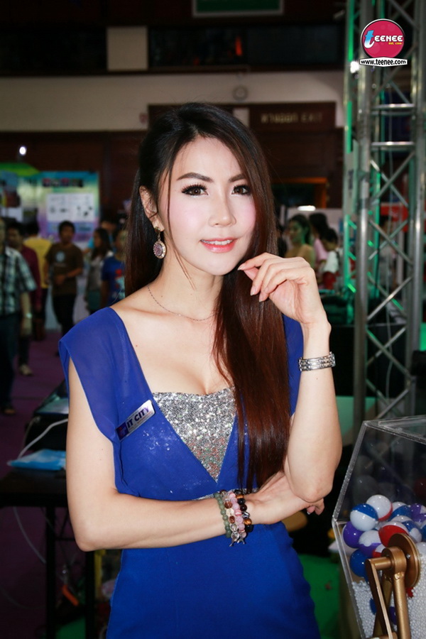 พริตตี้สาวสุดซี๊ด...ชวนหนุ่มๆน้ำลายหก 5