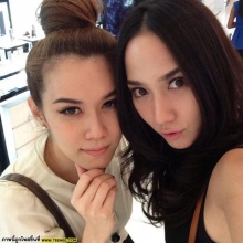 Pic : วันว่างๆของ 2 ซุปตาร์เพื่อนรัก อั้ม - เมย์