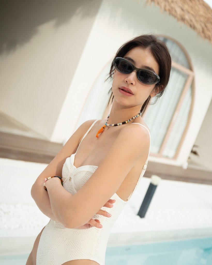 หวานเจี๊ยบ...มิ้นต์ ควง ภูผา พักผ่อนชิลๆรับลมร้อนกันริมสระ