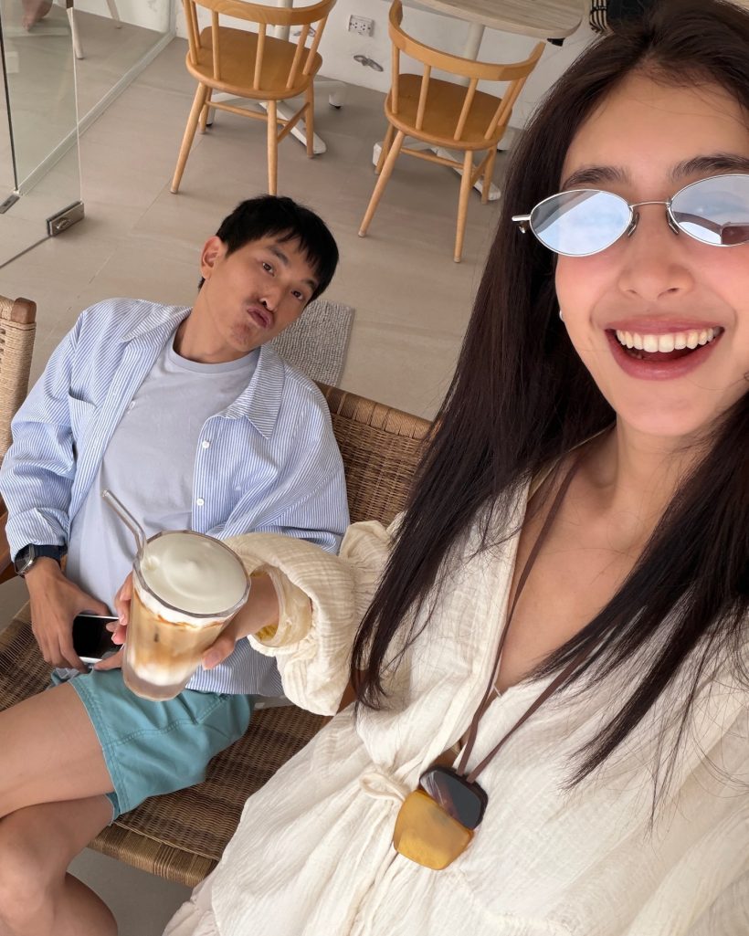 หวานเจี๊ยบ...มิ้นต์ ควง ภูผา พักผ่อนชิลๆรับลมร้อนกันริมสระ