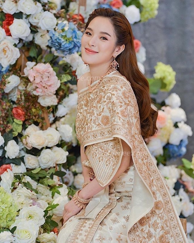 ประเดิมสงกรานต์!  “ปันปัน สุทัตตา”  ใส่ชุดไทยครั้งแรกรับสงกรานต์ปี 62 ชาวเน็ตไฟเขียวผ่าน