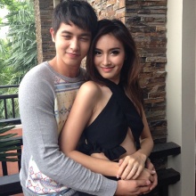 Pix : เบื้องหลัง เจมส์จิ - ปอย ตรีชฎา ถ่ายนิตยสาร CROW