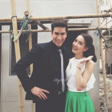 Pic : ณเดชน์ - แต้ว ณฐพร กับเบื้องหลังกองละครลมซ่อนรัก