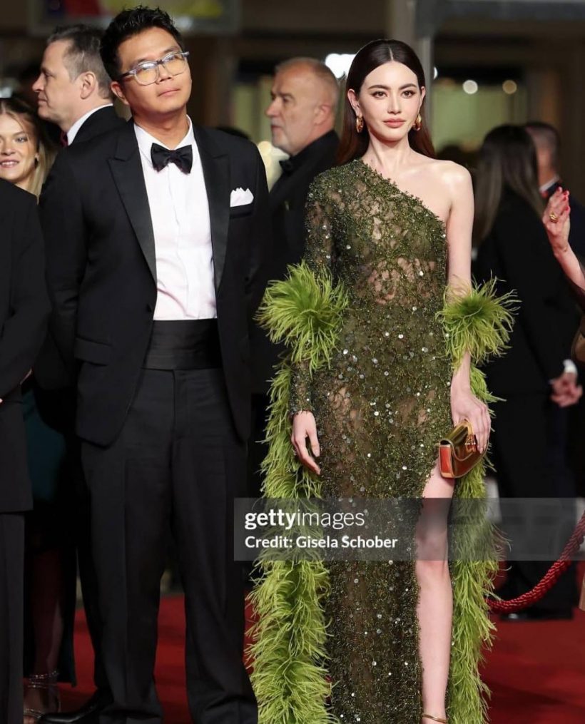 ปังเกินต้าน! "ใหม่ ดาวิกา" เจิดจรัสบนพรมแดงคานส์ในฐานะนักแสดงนำ!