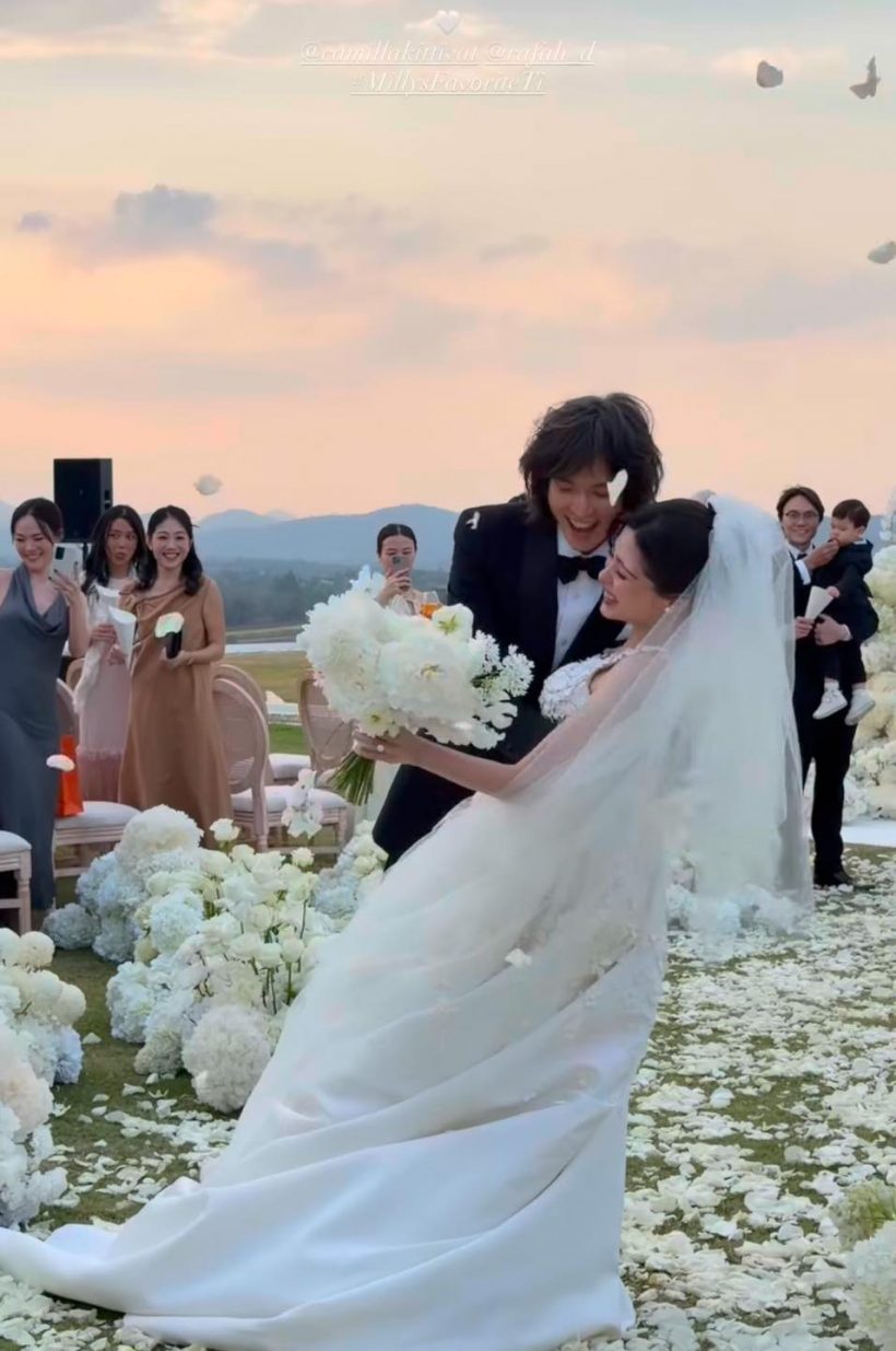 บรรยากาศฉลองแต่งงาน มิลลี่-ระฟ้า ลูกอากู๋ หวานฟุ้งโรแมนติกสุดๆ