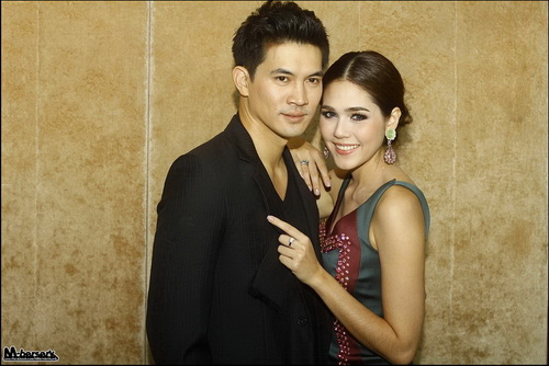 Pic: เปิดวิกบิ๊ก 3 "รักคุณเท่าฟ้า" เคน ชมพู่ พลอย เชอรี่ มารี