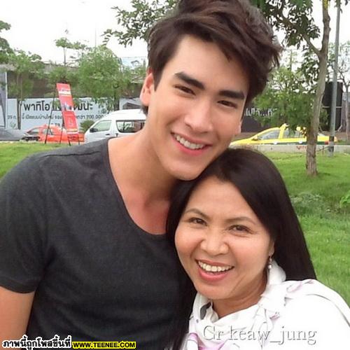 อัพเดทภาพ อิริยาบถน่ารักๆของซุปตาร์ "ณเดชน์ คูกิมิยะ"