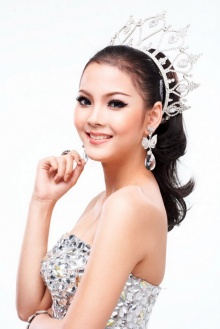 สาวแท้ยังอาย น้องแซมมี่ miss international queen 2011สวยเวอร์ 