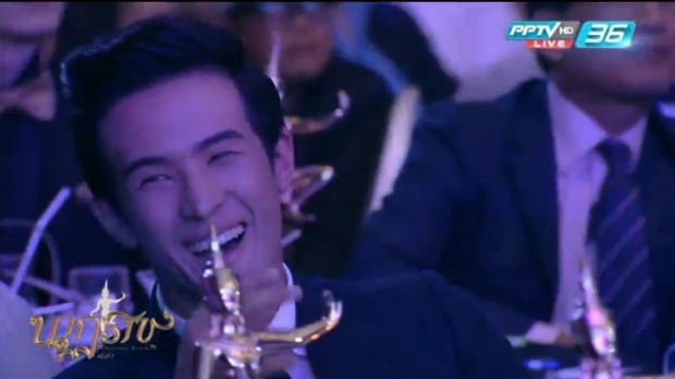 รวมช็อตน่ารักๆของสามีแห่งชาติ เจมส์ มาร์ ในงานนาฏราช 