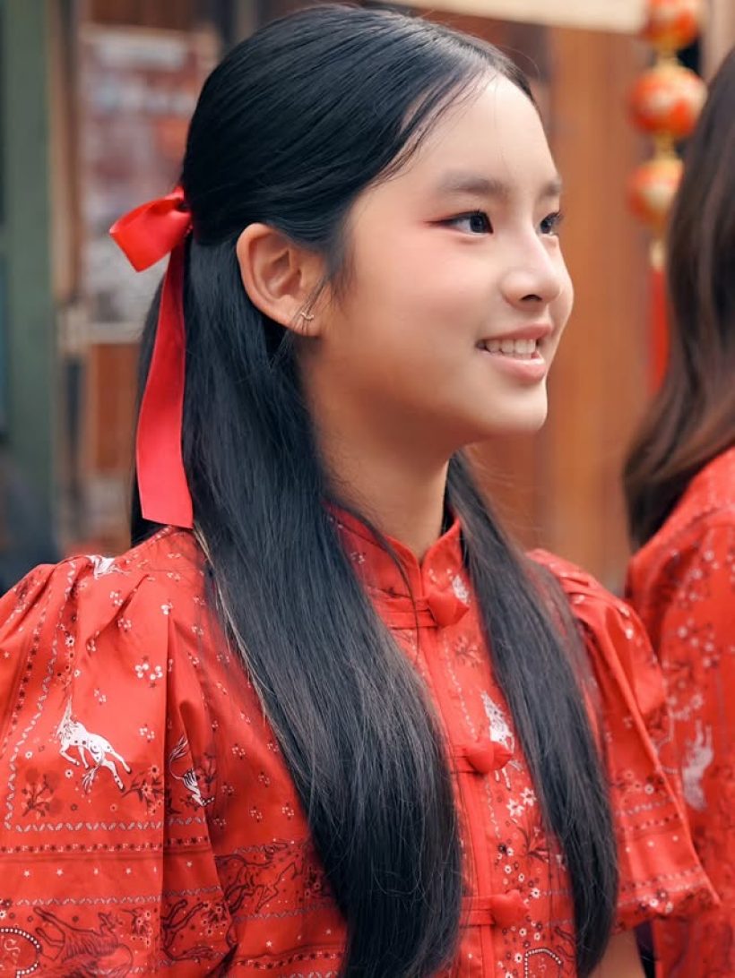 ถอดแม่แอฟมาเป๊ะ! น้องปีใหม่ ออร่าพุ่งยิ่งโตยิ่งสวย