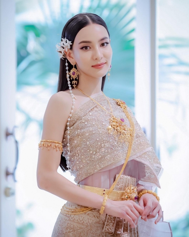 กรีน อัษฎาพร พักความแซ่บ ขอสวยหวานสไตล์ไทยๆ ออร่าสง่าสุดๆ