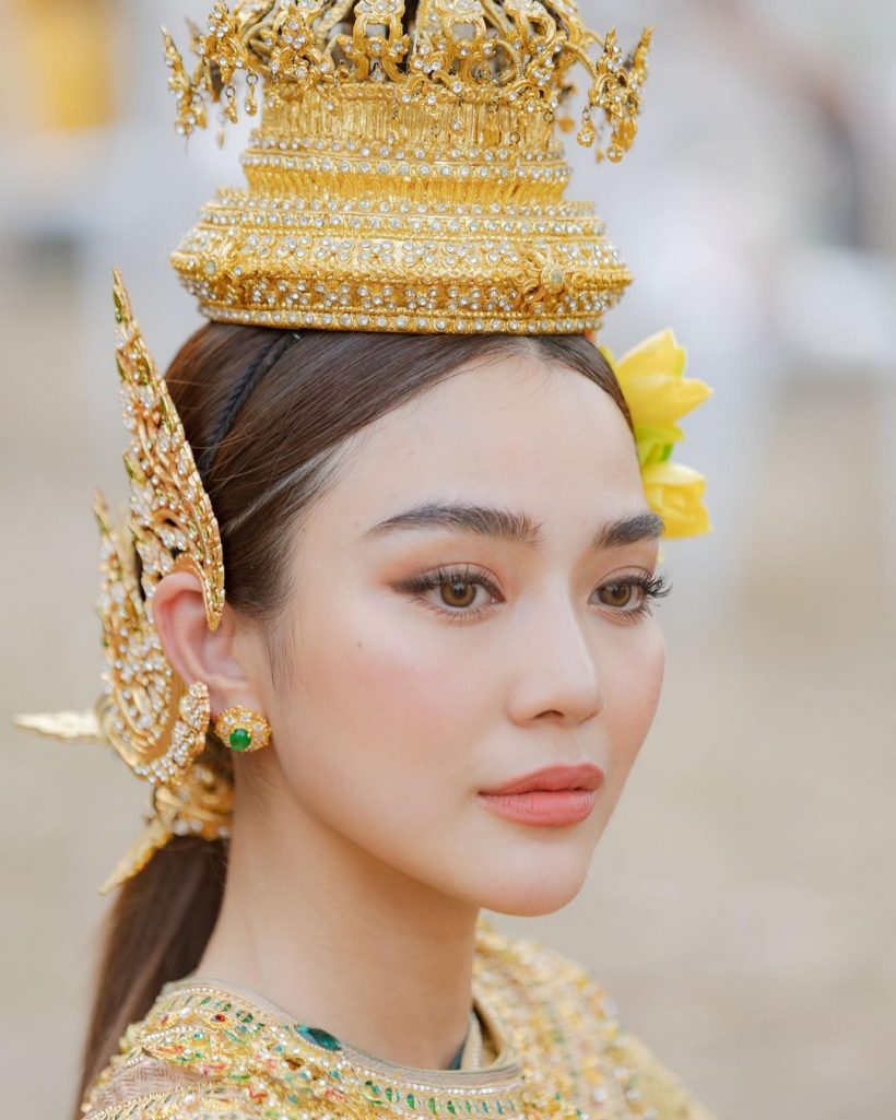 ออร่าจับ! ปราง กัญญ์ณรัณ เเปลงโฉมเป็น นางสงกรานต์ปี65 สวยมากเพลินตา