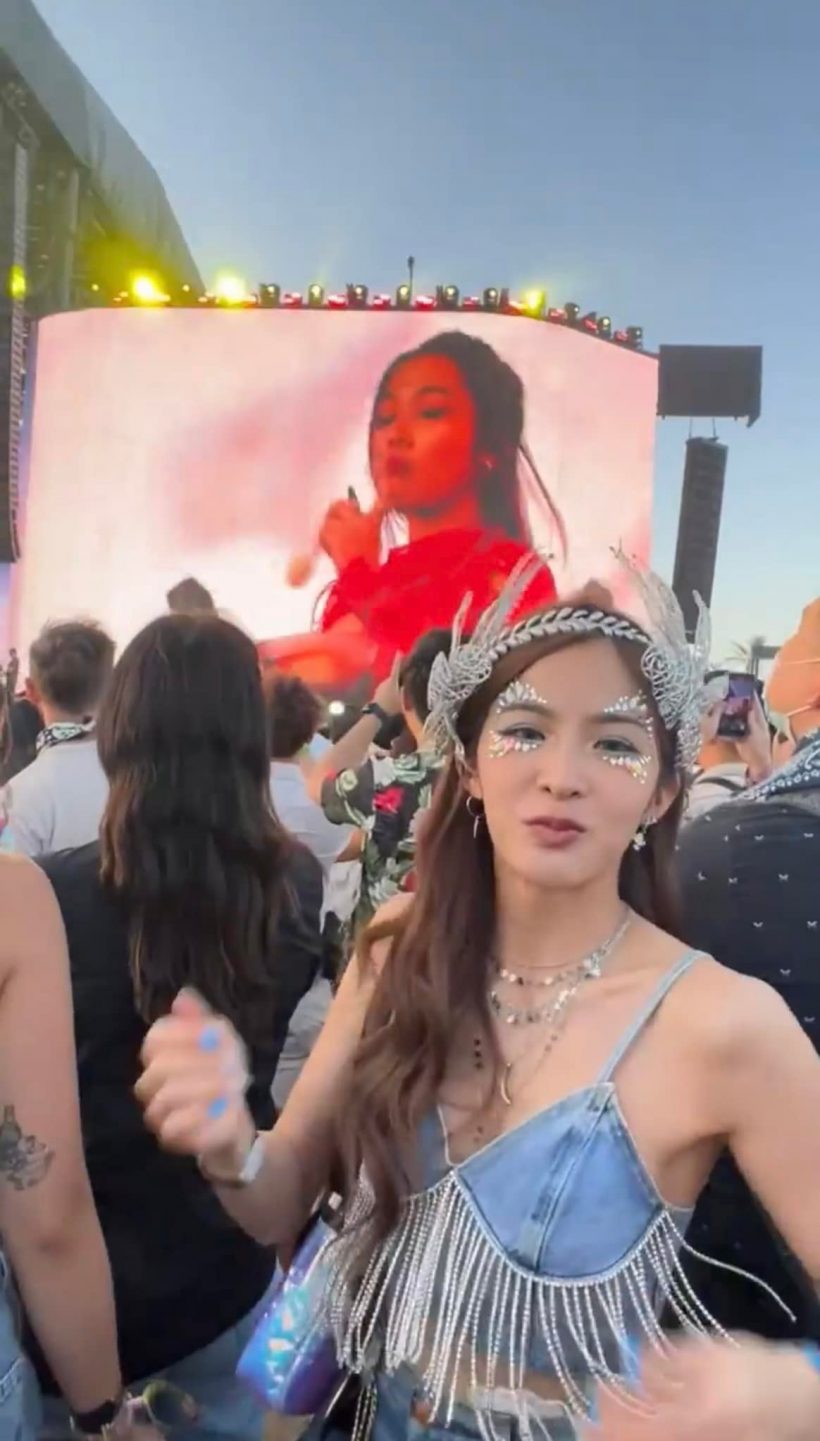 ส่องลุคเฟี้ยว อีกหนึ่งสาวไทย ในเทศกาลดนตรีระดับโลกCoachella 2022 