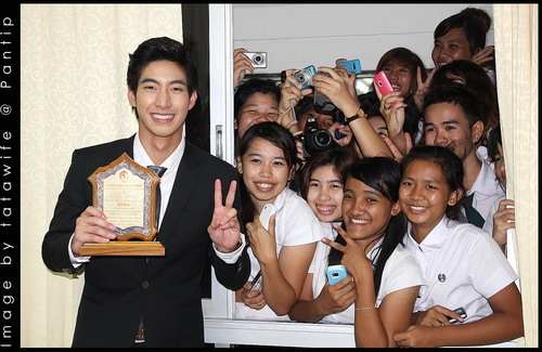 โตโน่กับคุณแม่ @ลูกดีเด่น