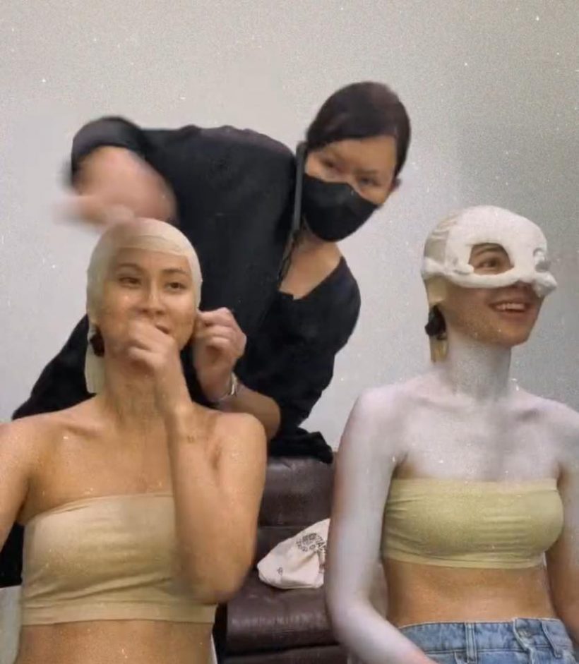 ทำถึงเกิ๊น! ซุปตาร์สาวแหวกแนวแต่งเป็นปลาทะเลน้ำลึก ทายซิใคร?!