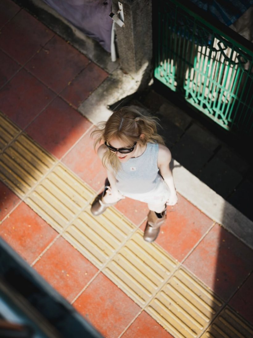 ยอมแล้วลูกสาว! น้องลียา กับลุคสาวบลอนด์ ท่าโพสต์ดาเมจแรงมาก