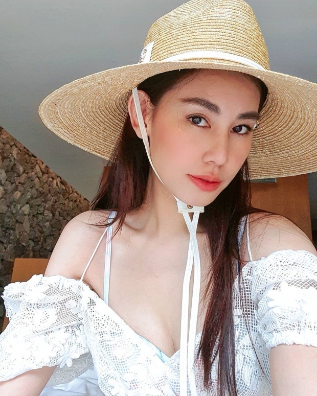 ดาว พิมพ์ทอง สวยหวานในชุดเจ้าสาวสุดหรู ประกาศหาเจ้าบ่าวข้างกาย