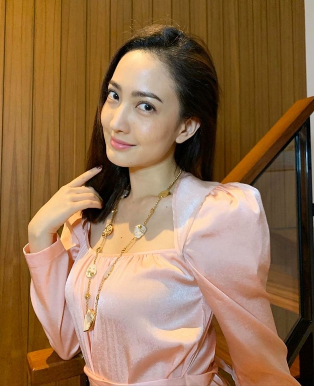 สาวปริศนา โผล่เมนต์ไอจีไฮโซณัย เเฉเดือด!ฝ่ายชายคบซ้อน 