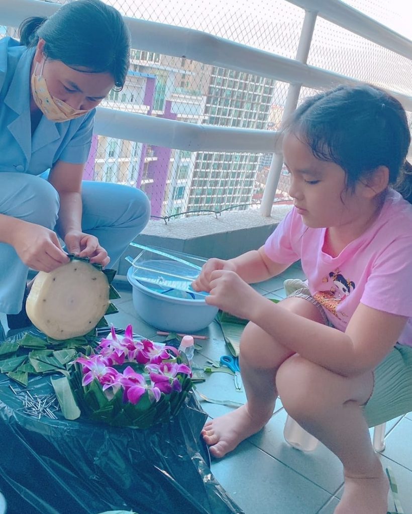 แปะหัวใจรัวๆ น้องปีใหม่ กับลุคนางนพมาศน้อยมาพร้อมรอยยิ้มสุดตราตรึงใจ