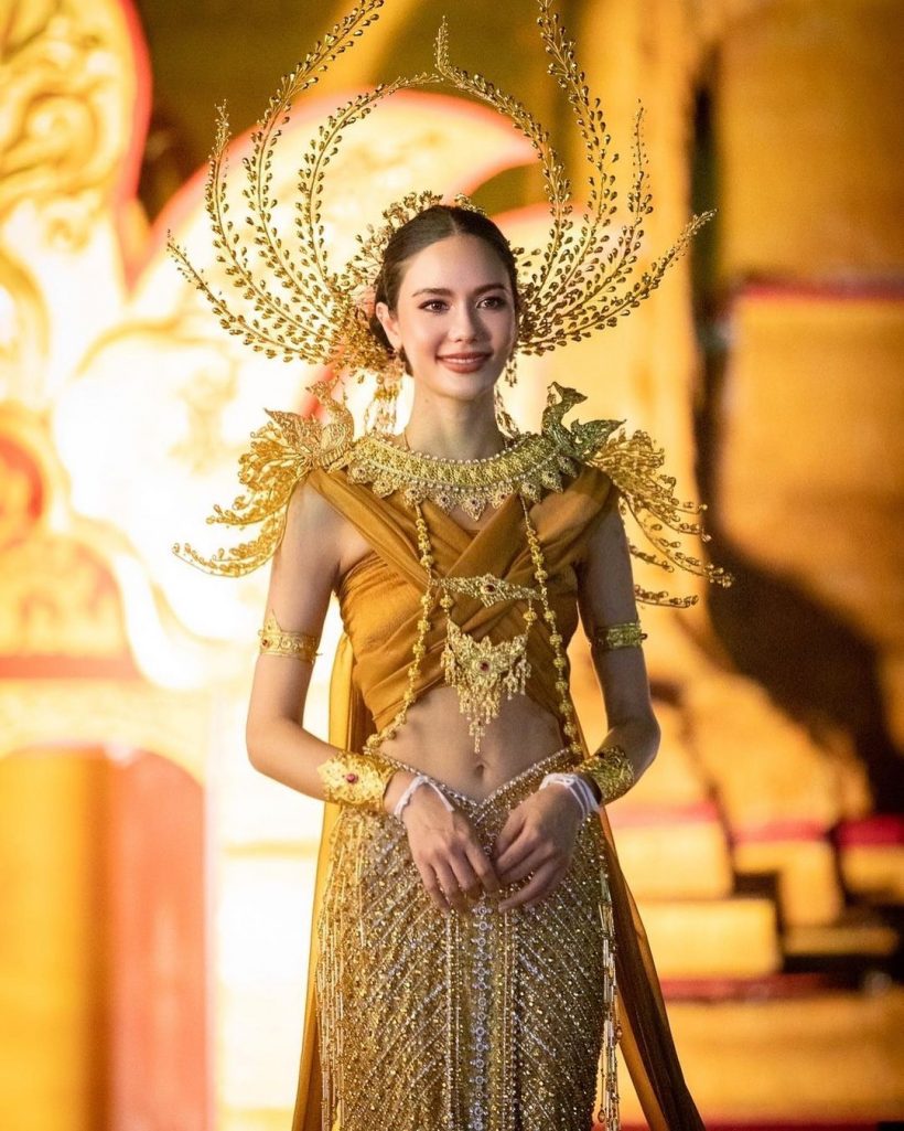 ดาราสาวแปลงโฉมองค์สมมุติพระแม่โพสพ สวยตะลึงมงแล้วมงอีก