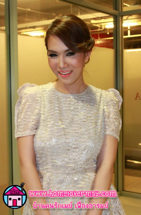 PIC :: เมย์ เฟื่องอารมณ์ สวยจัด..เลยค๊า!! 