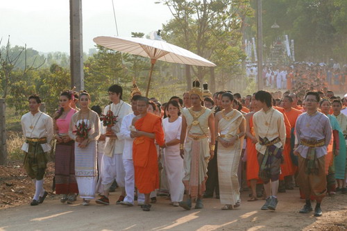 ภาพศิลปินดังร่วมงานบุญ