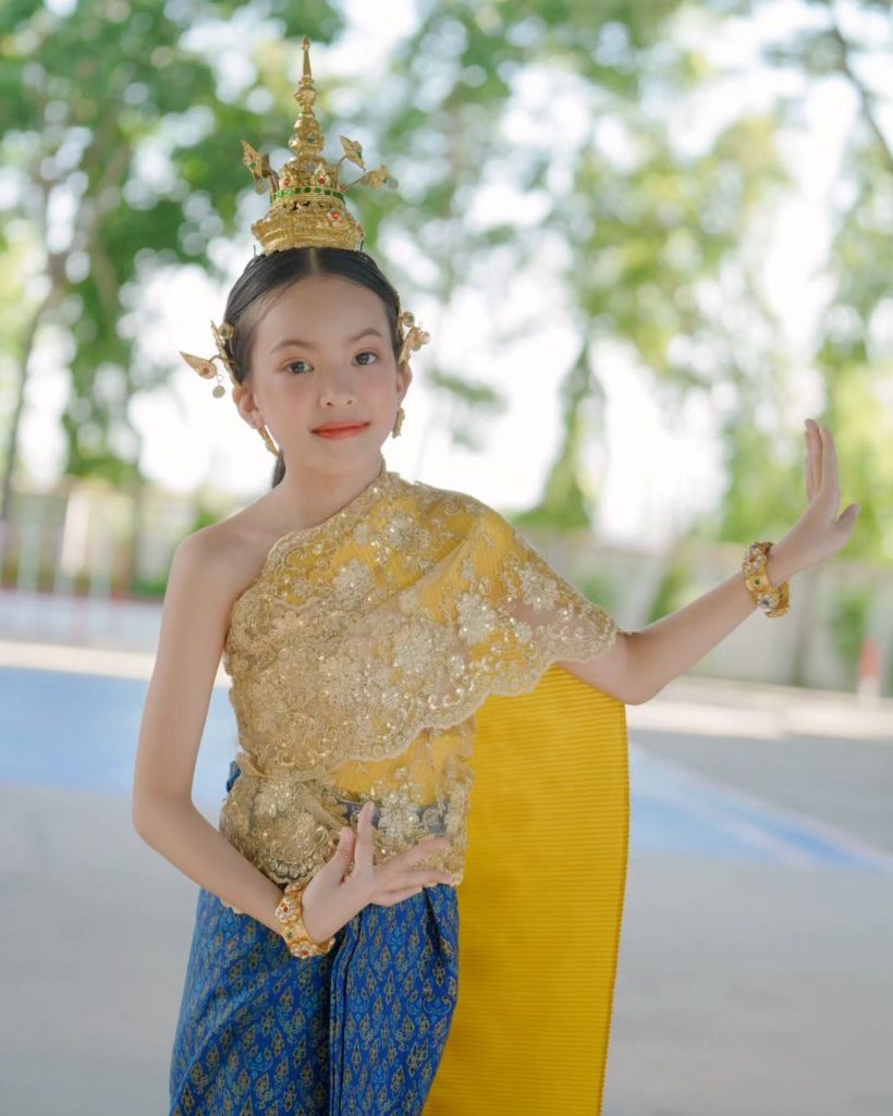  ลูกสาวดาราดัง โตแล้วสวยมาก เสียดายพ่อแม่ไม่อยากให้เข้าวงการ